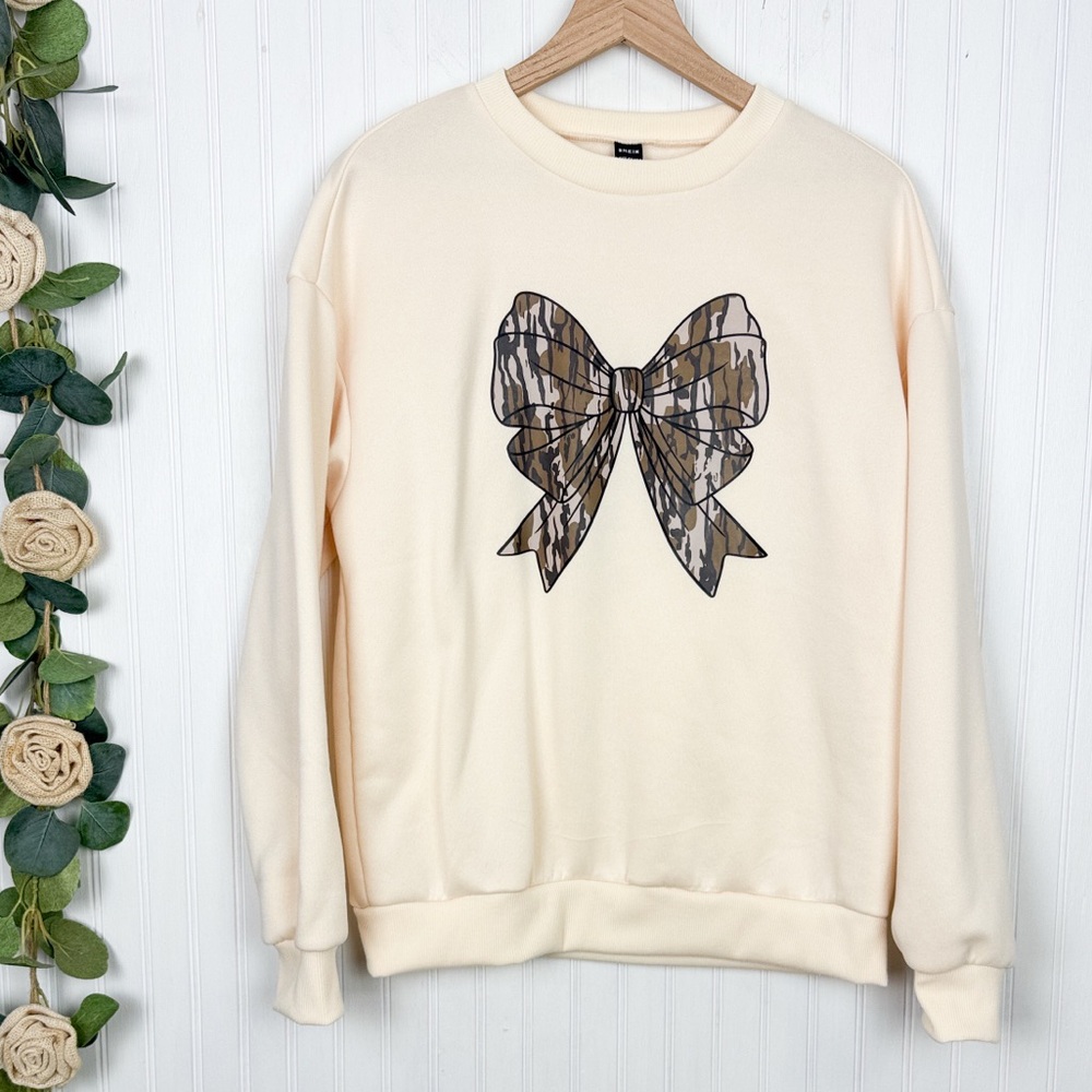 SHEIN Graphic Pullover